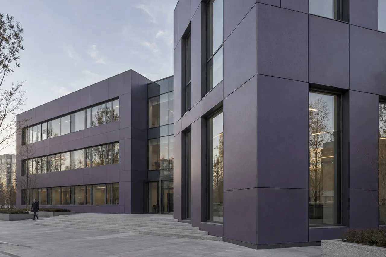ORBIT Космос кышыл — ARTECO фторкөмүртек фасад панели | Arteco New Materials Technology (Kazakhstan) Group Ltd.